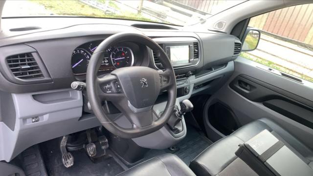Peugeot Expert image 2