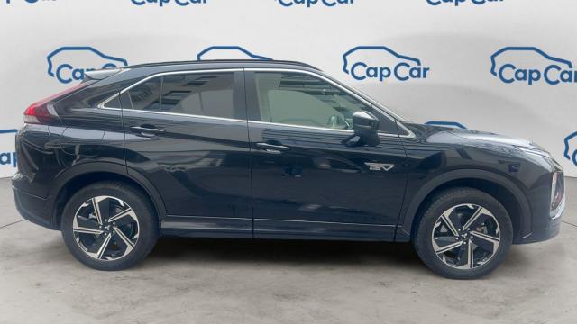 Mitsubishi Eclipse Cross image 4