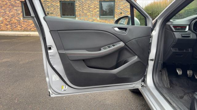 Renault Clio image 4