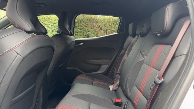 Renault Clio image 7