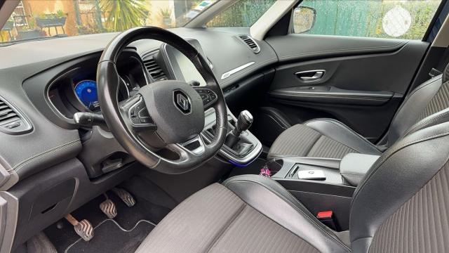Renault Scénic image 6