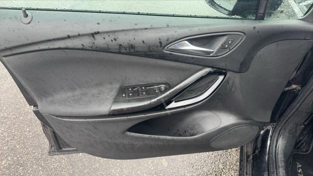 Opel Astra image 6