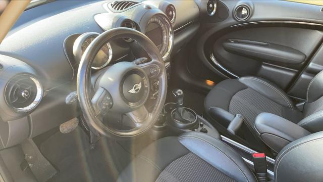 Mini Countryman image 8