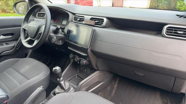 Dacia Duster image 2