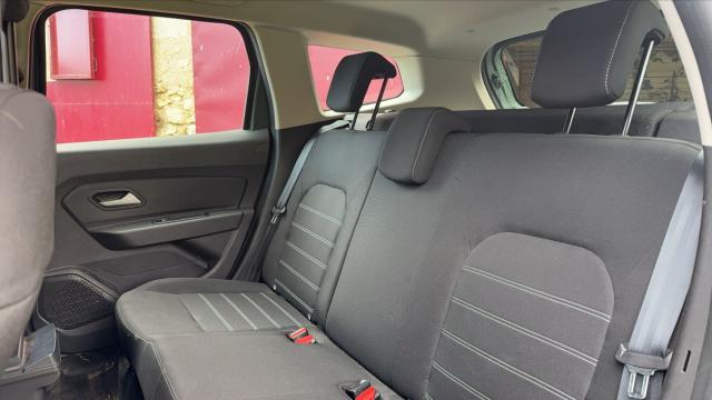 Dacia Duster image 9