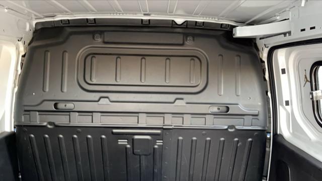 Peugeot Partner image 8