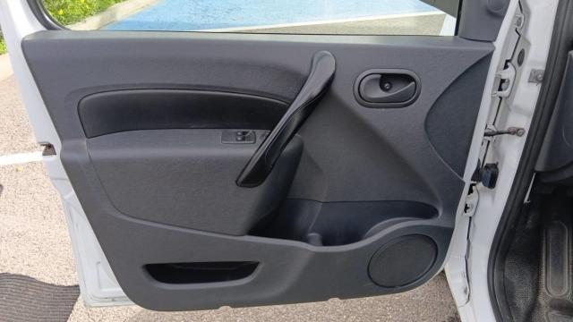 Renault Kangoo image 6