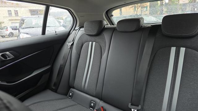 Bmw Série 1 image 3