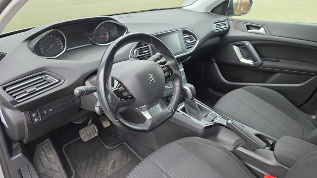 Peugeot 308 image 5
