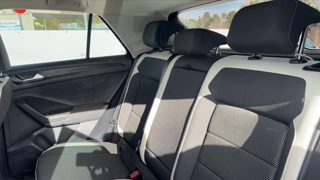 Volkswagen T-Roc image 4