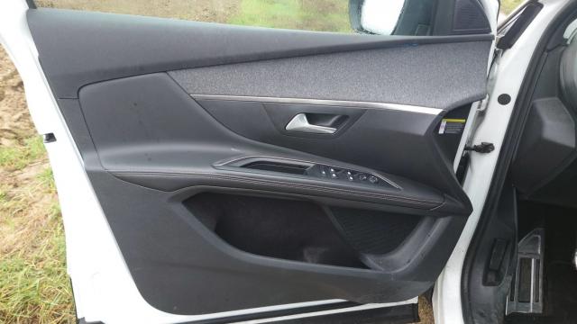 Peugeot 5008 image 7