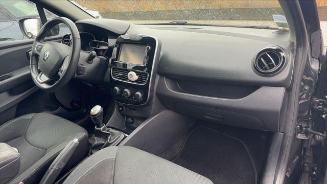 Renault Clio image 9