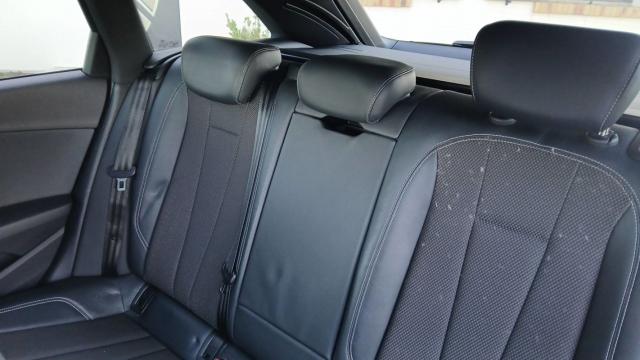 Audi A4 Avant image 8