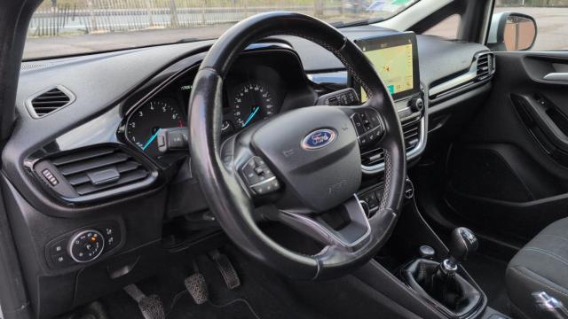 Ford Fiesta image 9
