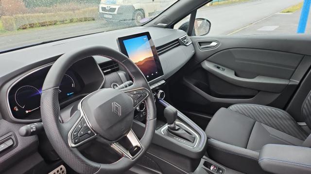 Renault Clio image 6