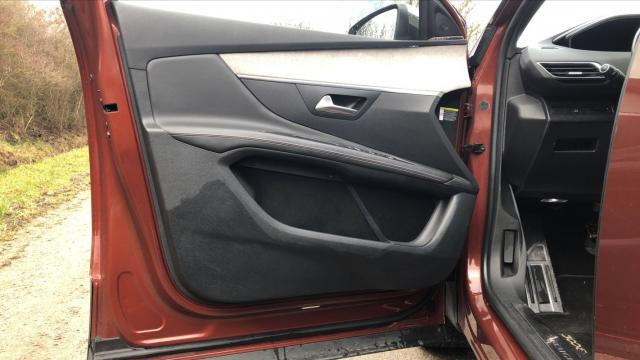 Peugeot 3008 image 8