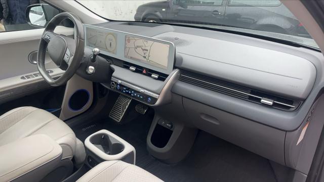 Hyundai Ioniq 5 image 2