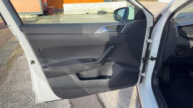 Volkswagen Polo image 9