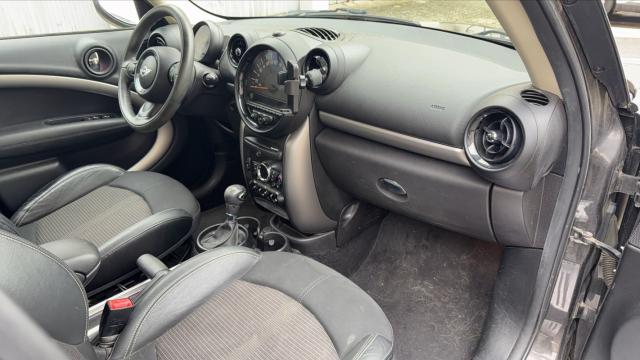 Mini Countryman image 9