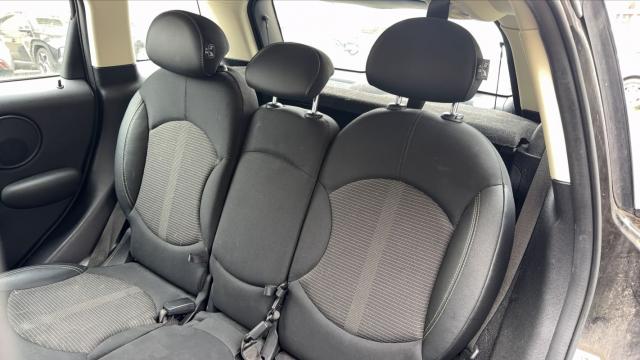 Mini Countryman image 2