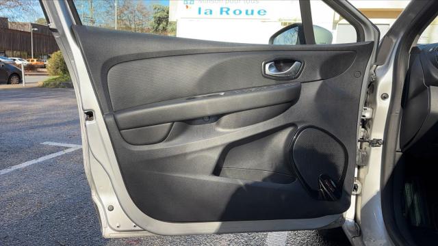 Renault Clio image 6
