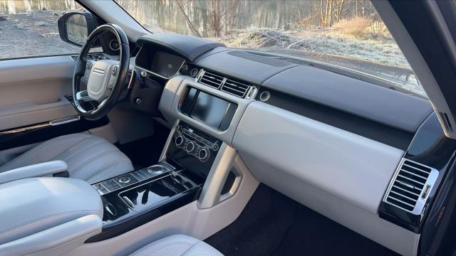 Land Rover Range Rover image 8