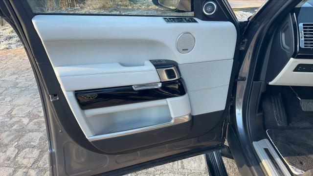 Land Rover Range Rover image 7