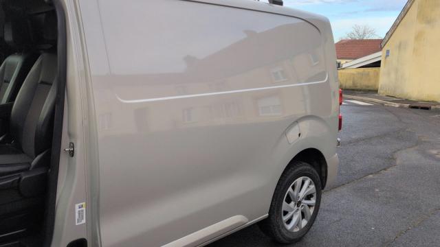 Citroen Jumpy image 1