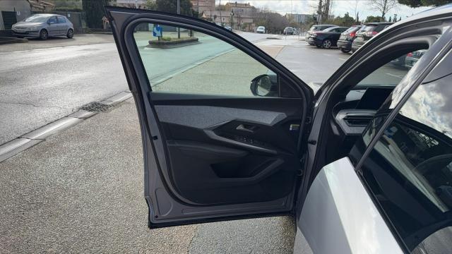 Peugeot 3008 image 5