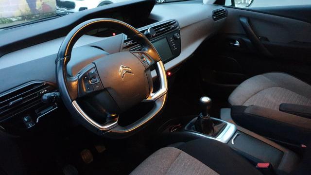 Citroen C4 Picasso image 6