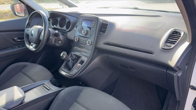 Renault Scénic image 4