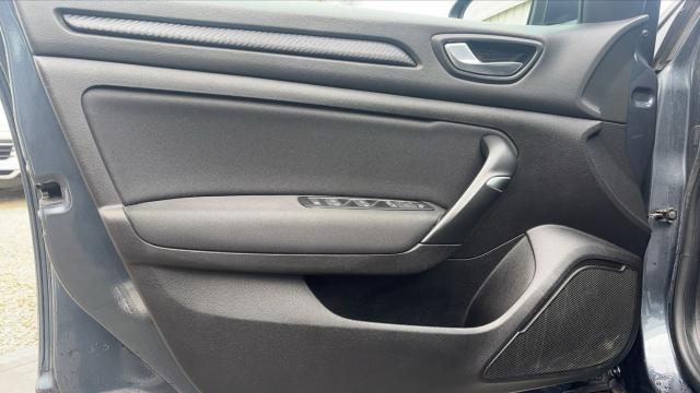 Renault Mégane image 2