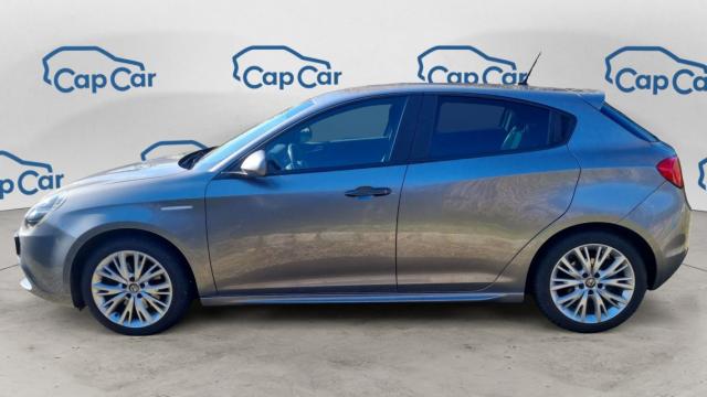 Alfa Romeo Giulietta image 5