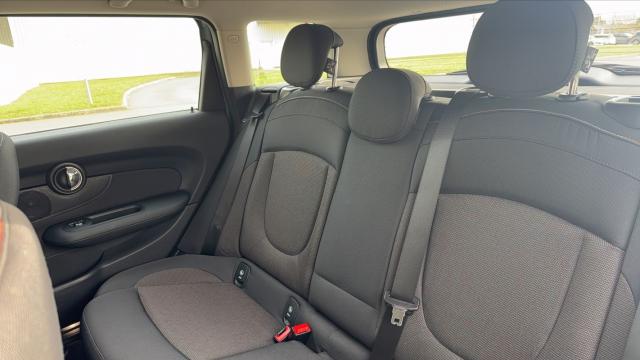 Mini Clubman image 3