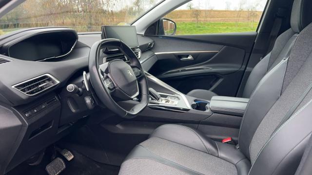 Peugeot 5008 image 3