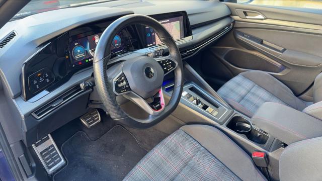 Volkswagen Golf image 1