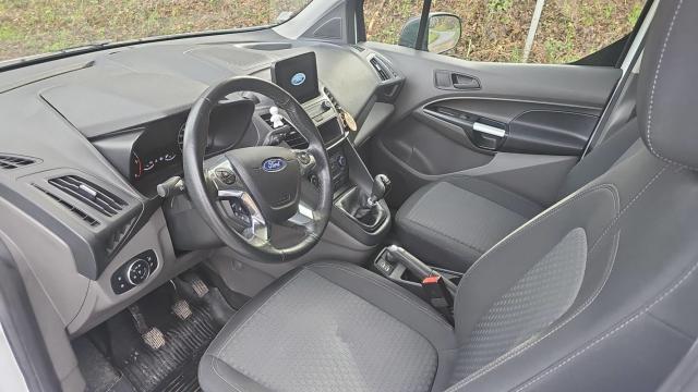 Ford Transit Connect image 3