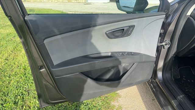 Seat Leon image 6