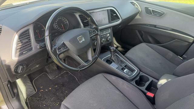Seat Leon image 2