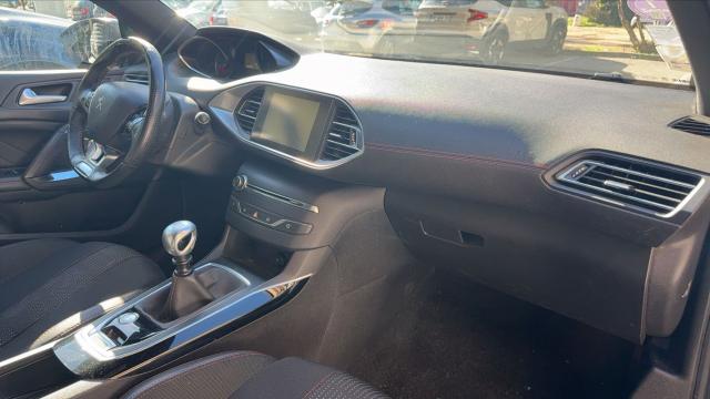 Peugeot 308 image 4