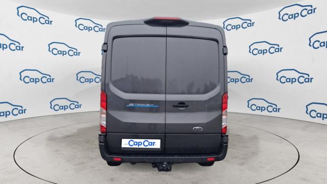 Ford Transit image 9