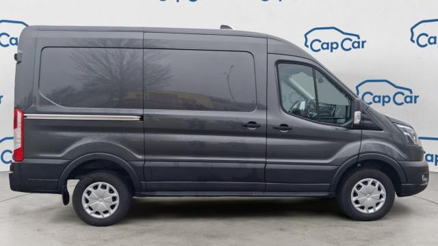 Ford Transit image 3
