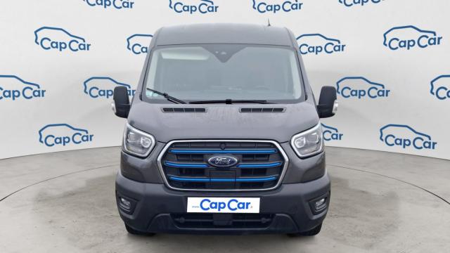Ford Transit image 7