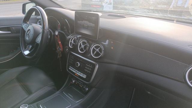 Mercedes Benz Gla image 4