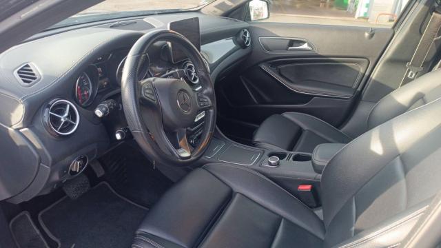 Mercedes Benz Gla image 6