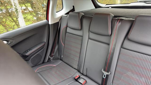 Peugeot 2008 image 5