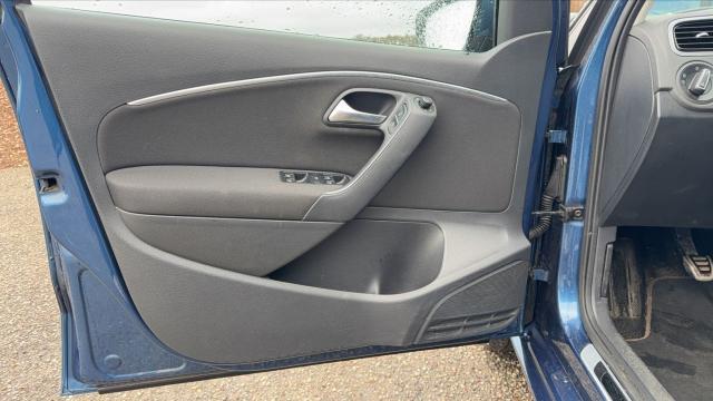Volkswagen Polo image 6