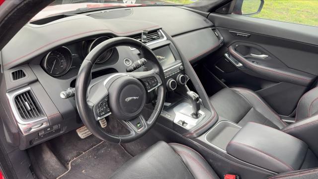 Jaguar E-Pace image 9