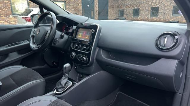 Renault Clio image 8