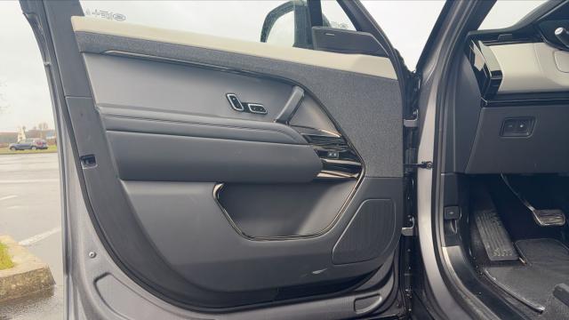 Land Rover Range Rover image 8